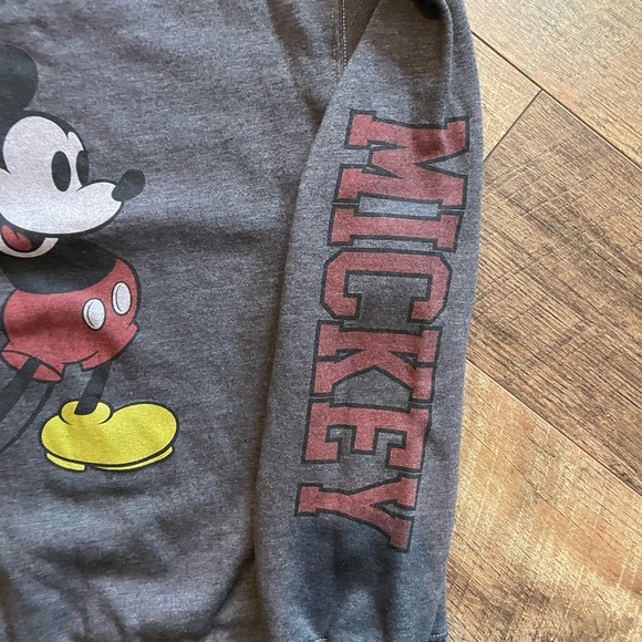 Mickey Mouse Gray Crewneck Long Sleeve Sweatershirt Women Large - Picture 4 of 7